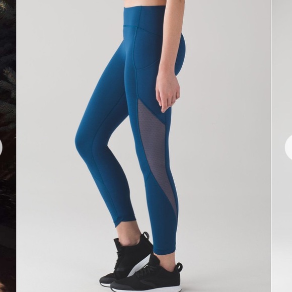 lululemon athletica Pants - Lululemon Sole Training 7/8 Tight Poseidon Blue US 4